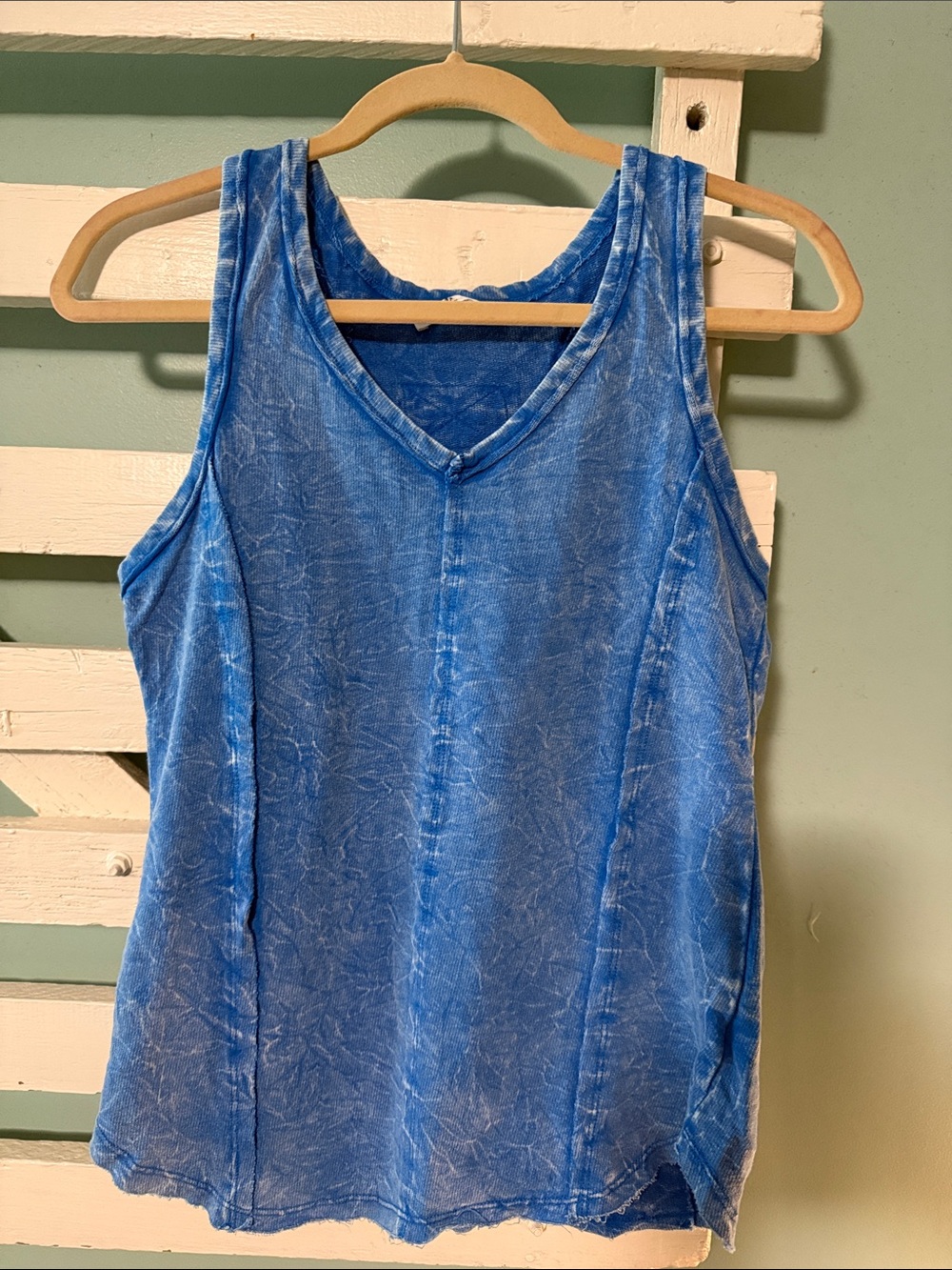 Zenana Outfitters Washed Blue V-Neck Tank Top - NWOT